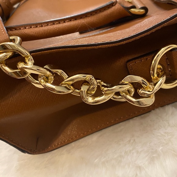 Michael Michael Kors Hamilton East West Satchel - Picture 8 of 13